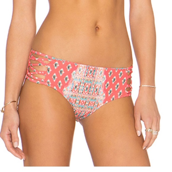 Nanette Lenore 2 piece bikini set - Picture 3 of 9